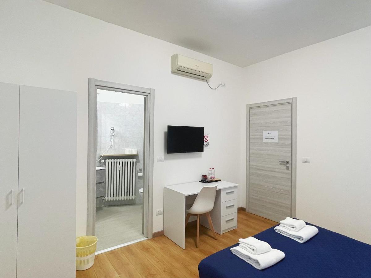 Nuovo Confortini Rooms Sunday Верона Екстериор снимка